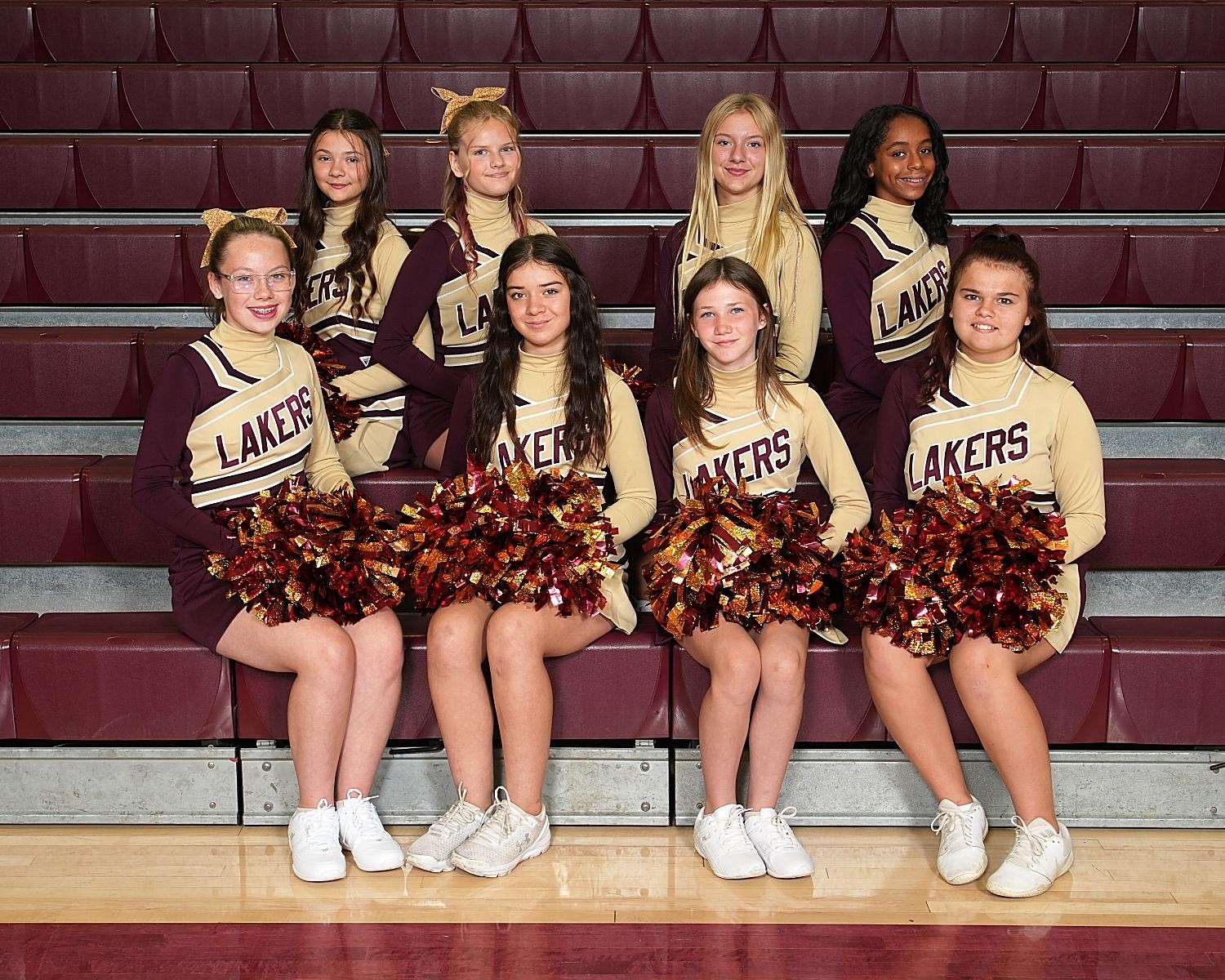 jr high cheerleaders